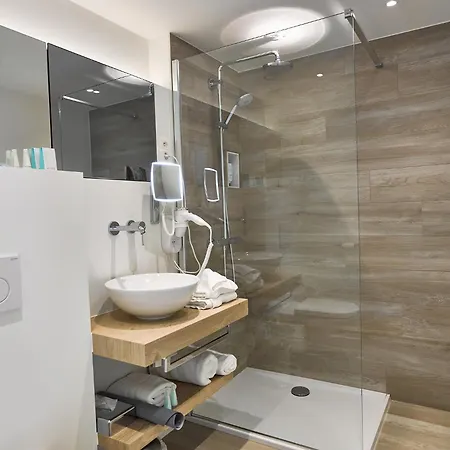 Restaurant De Kommel Hotel 3*