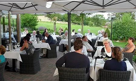 Restaurant De Kommel فندق 3*