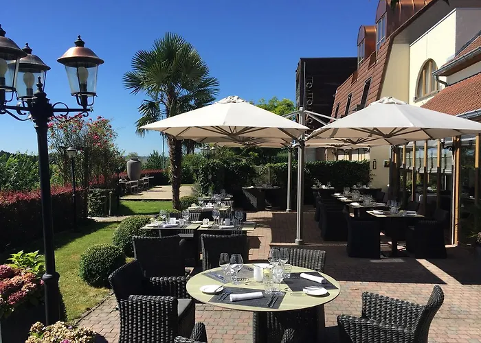 Restaurant De Kommel 3* וורן